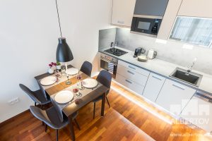 E-210_2020_pronajem_apartmany_Praha_Albertov_Rental_Apartments-05
