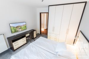 E-210_2020_pronajem_apartmany_Praha_Albertov_Rental_Apartments-07