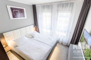 E-528_2020_pronajem_apartmany_Praha_Albertov_Rental_Apartments-06