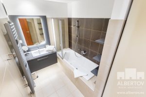 E-528_2020_pronajem_apartmany_Praha_Albertov_Rental_Apartments-10