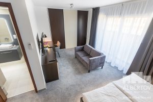 F3-741_2019_pronajem_apartmany_Praha_Albertov_Rental_Apartments-11