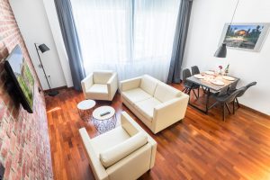 F1-212_Albertov (2020-04)-01