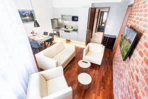 F1-212_Albertov (2020-04)-04