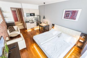 F1-530_Albertov (2020-04)-03