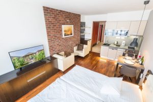 F1-530_Albertov (2020-04)-04