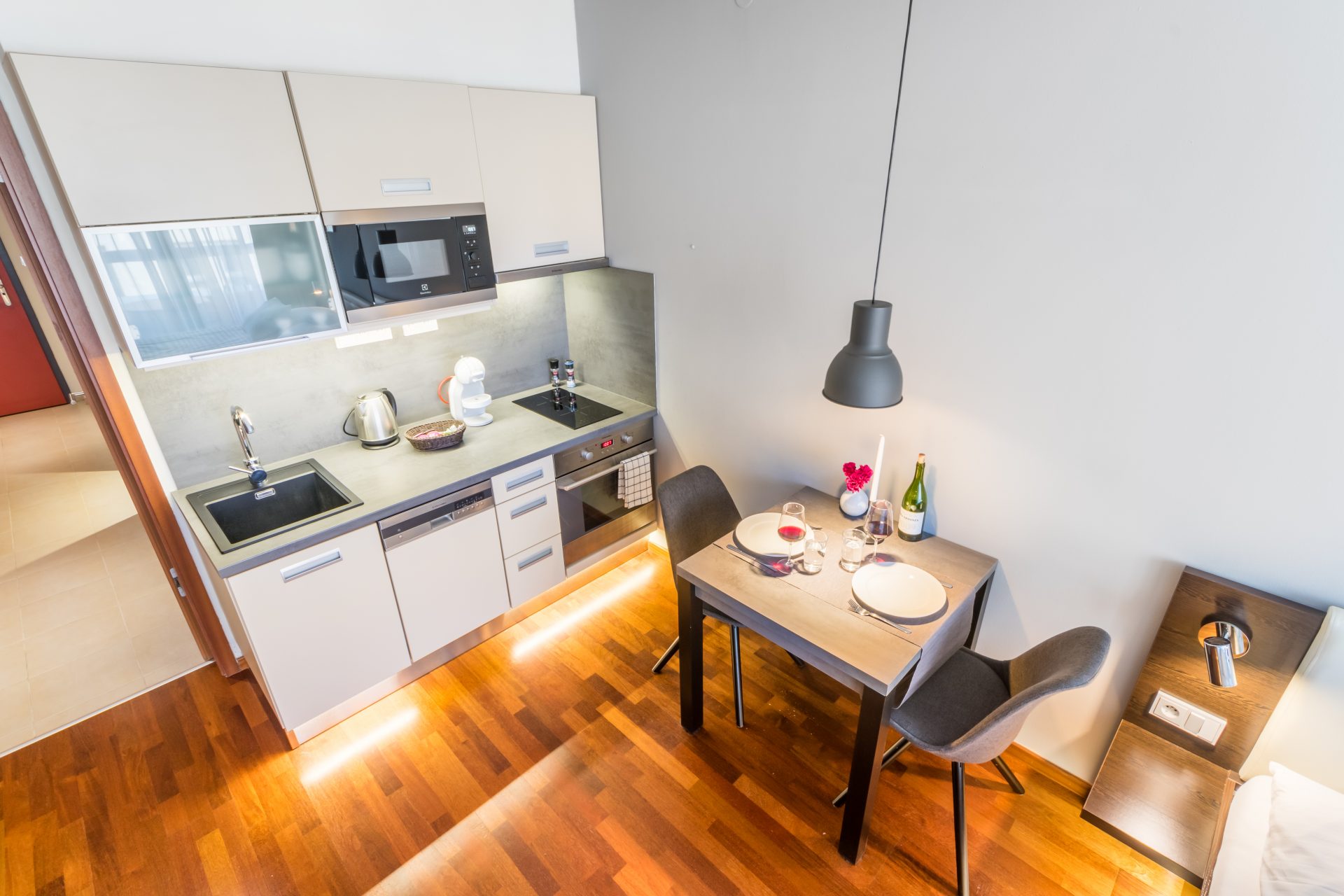 F1-530_Albertov (2020-04)-06