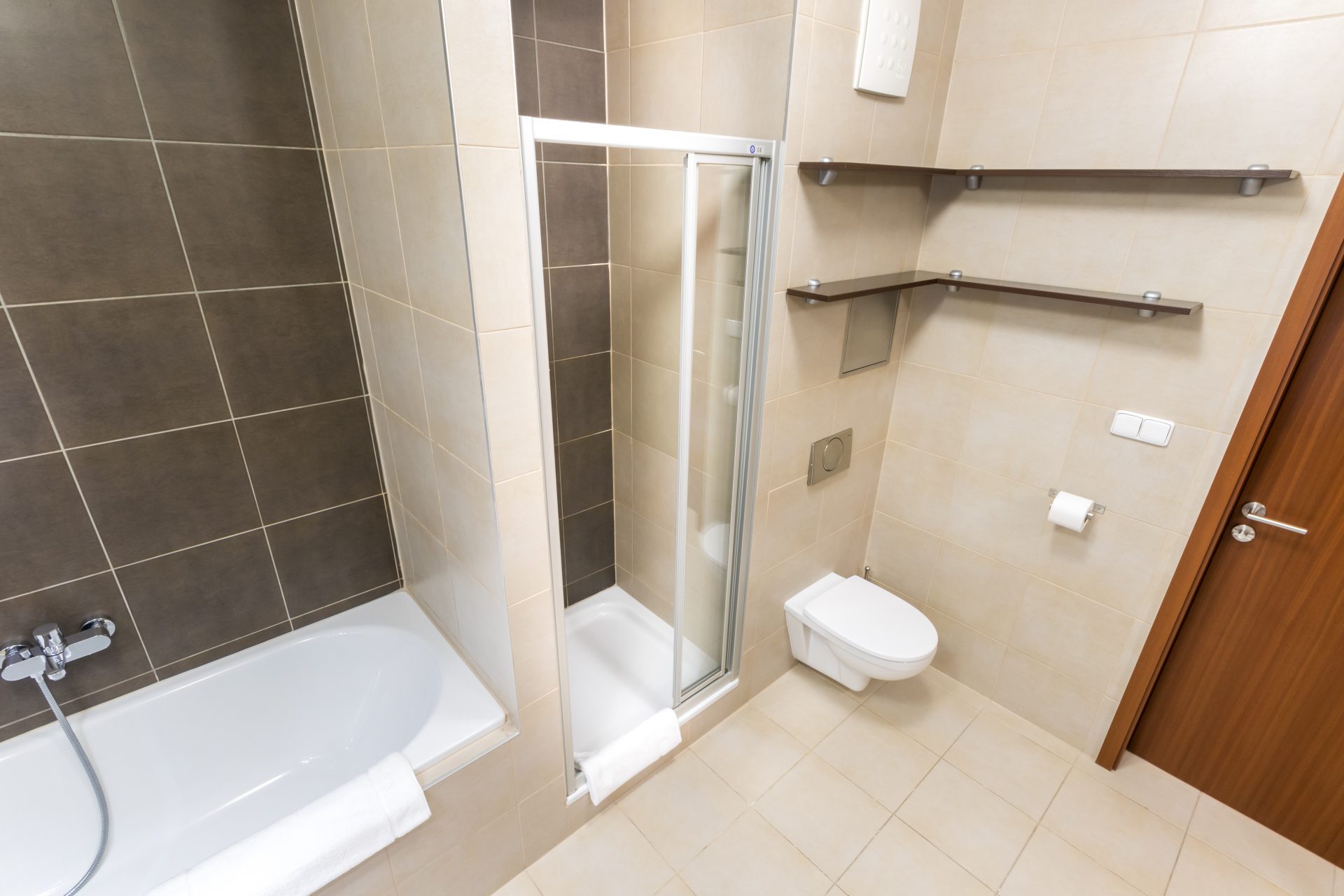 F1-639_Albertov (2020-06)-11