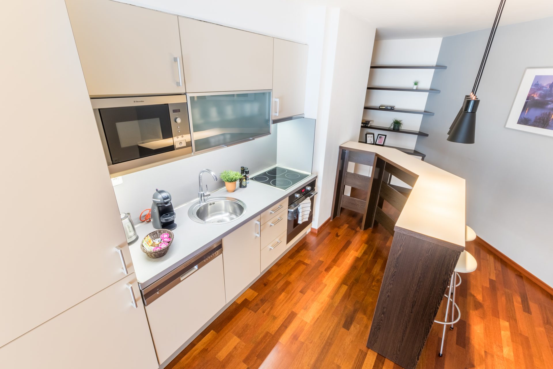 F3-104_Albertov (2020-05)-08