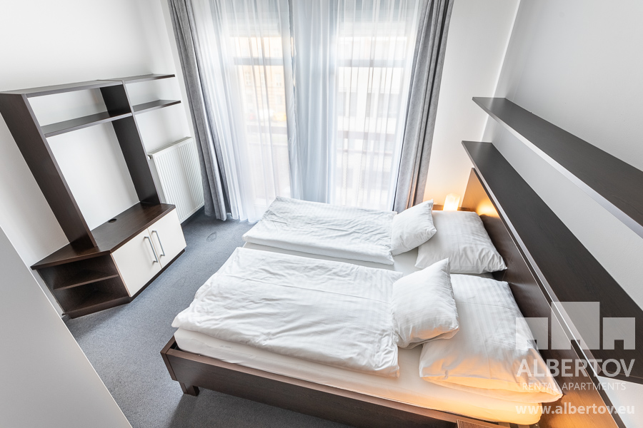 E-632_2021_pronajem_apartmany_Praha_Albertov_Rental_Apartments-12