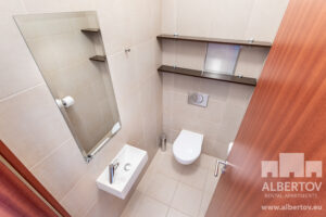 E-632_2021_pronajem_apartmany_Praha_Albertov_Rental_Apartments-18